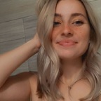 Profile picture of shortblondebabe